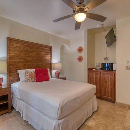 Hotel Caribe Tesoro West Bay Zewnętrze zdjęcie