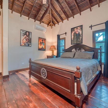 Hotel Caribe Tesoro West Bay Zewnętrze zdjęcie
