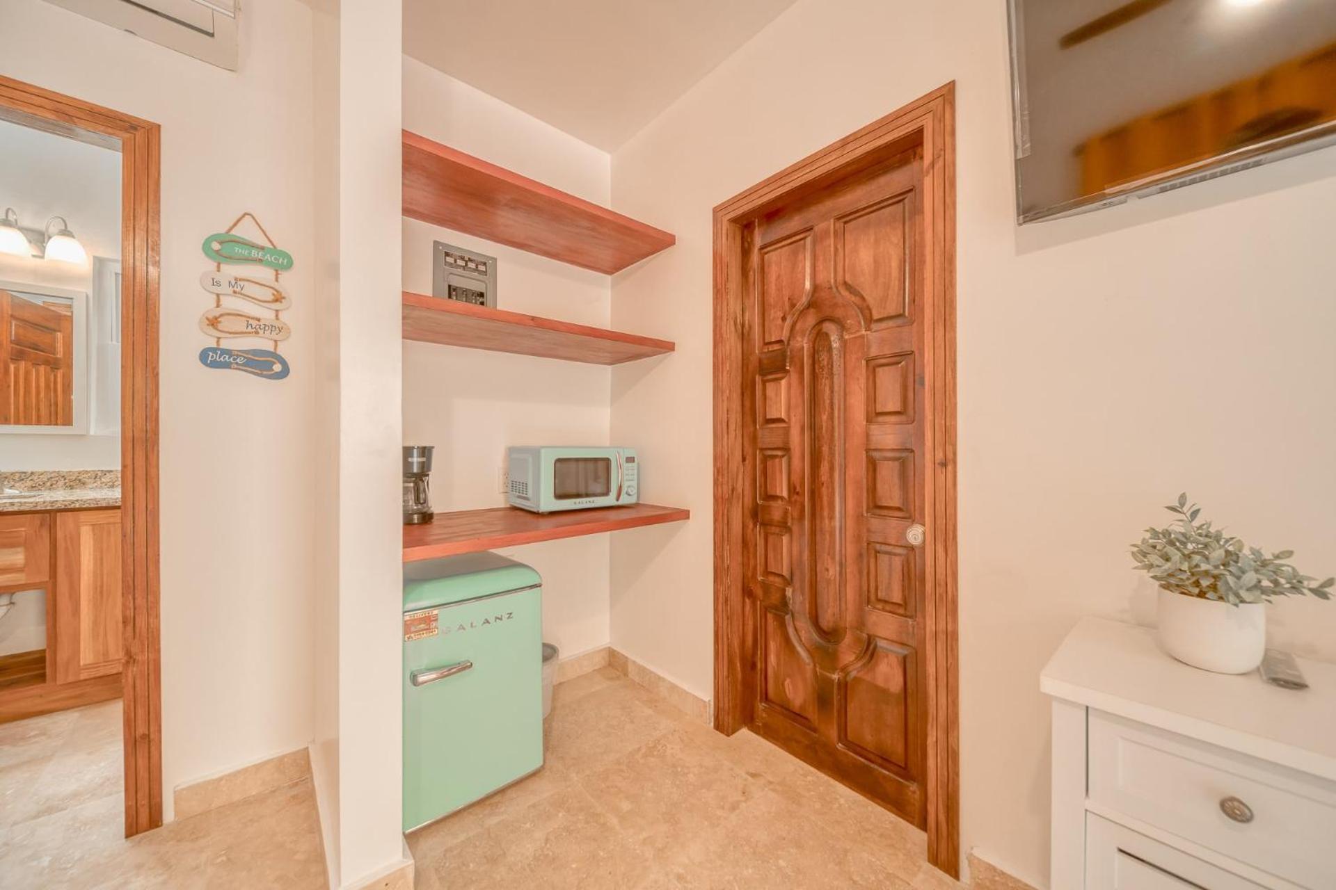 Hotel Caribe Tesoro West Bay Zewnętrze zdjęcie