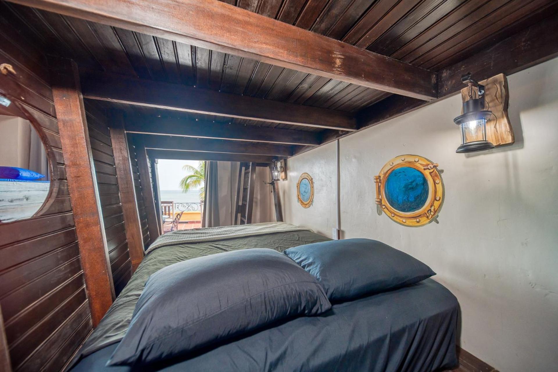 Hotel Caribe Tesoro West Bay Zewnętrze zdjęcie